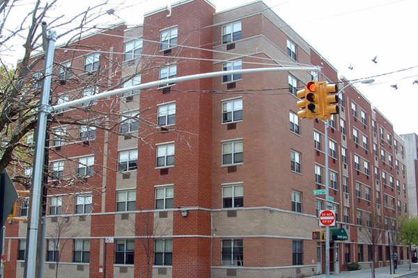 antonia.apts.exton.greenwich.broadway